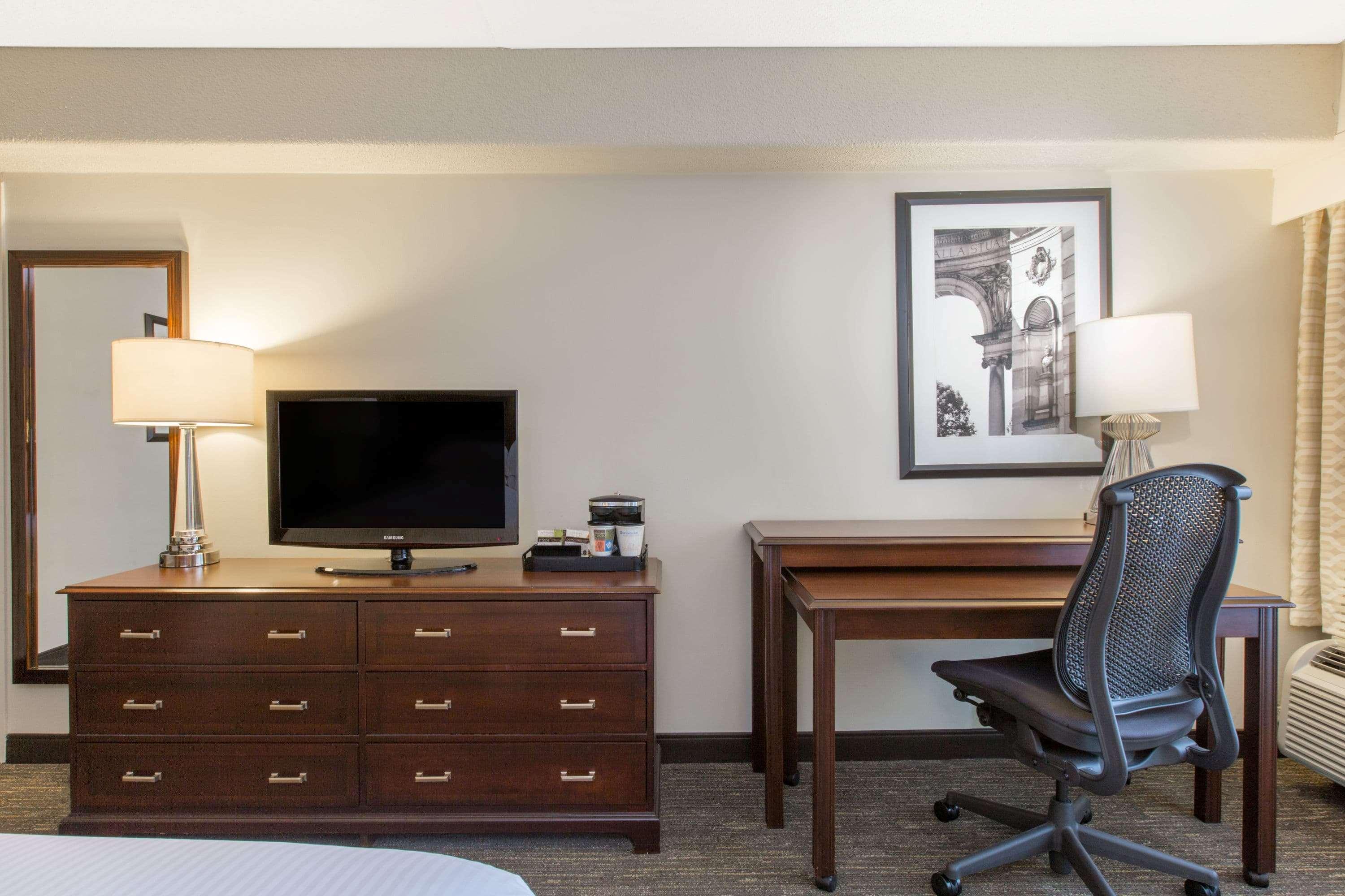 Wyndham Philadelphia-historic District 4*